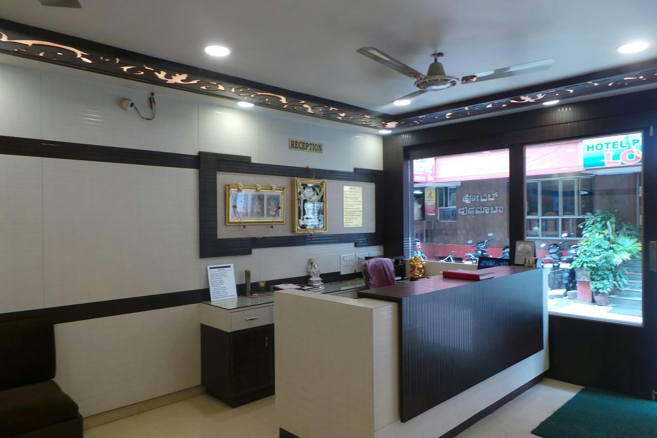 Manjusri Paradise Bangalore Exterior foto